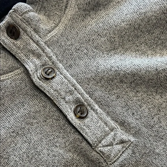 G.H. Bass & Co. Gray Crewneck Sweater - Picture 3 of 7